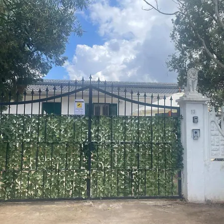 펜션 Brezza Marina 팔미